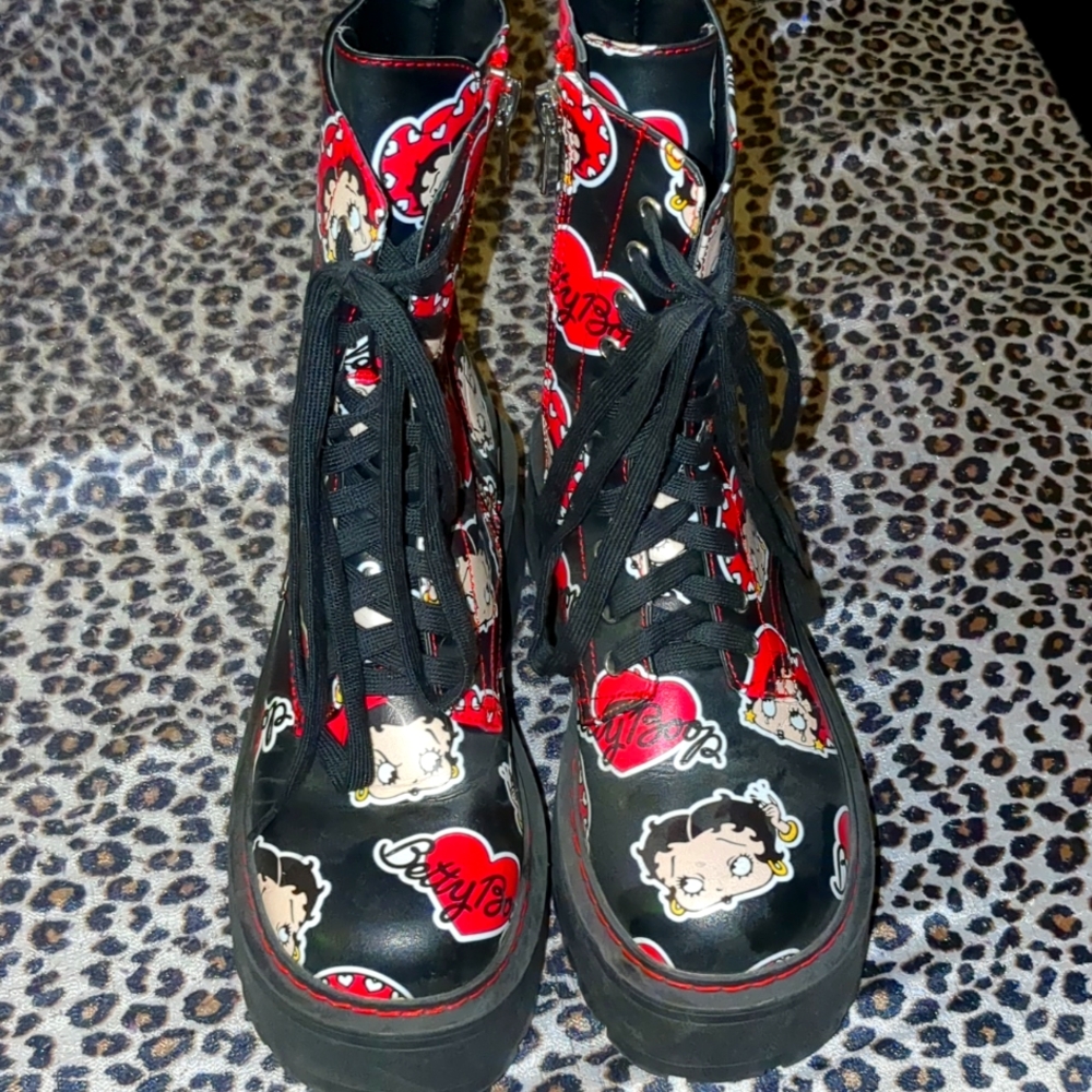 Betty boop combat boots